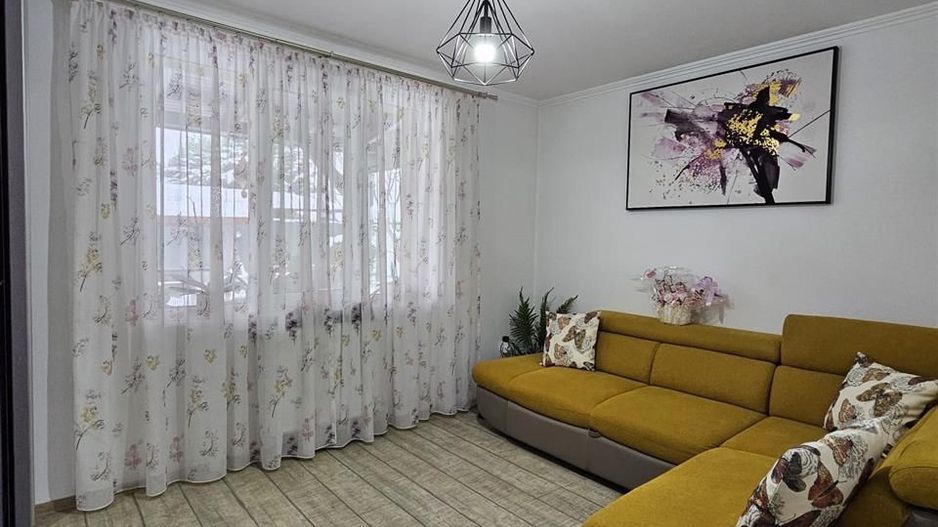 Casa  Santandrei mobilata utilata - Poză 9