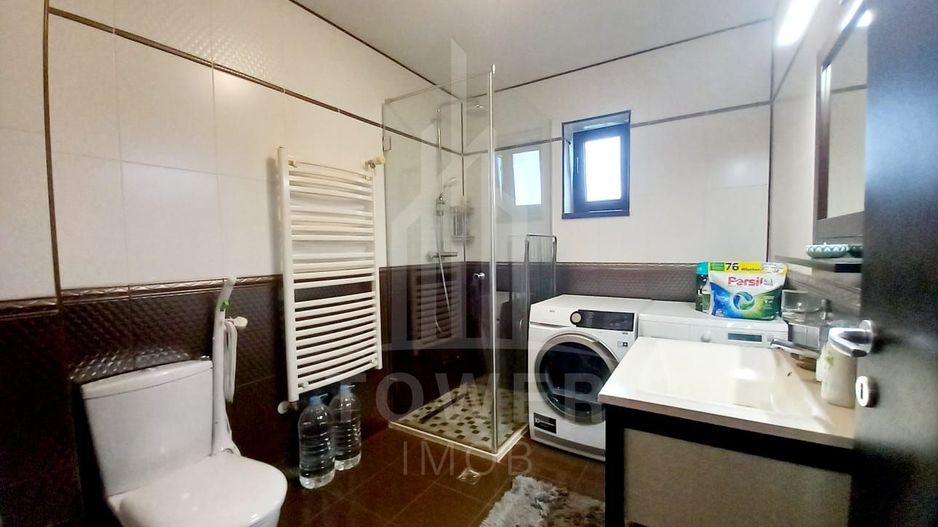 Proprietate deosebită de vânzare în Șelimbăr (zona Dracula) - Poză 14