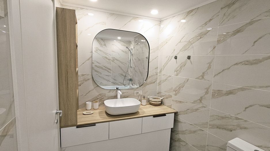 Sea View Olimp, Apartament 3 camere mobilat, vedere la mare - Poză 12