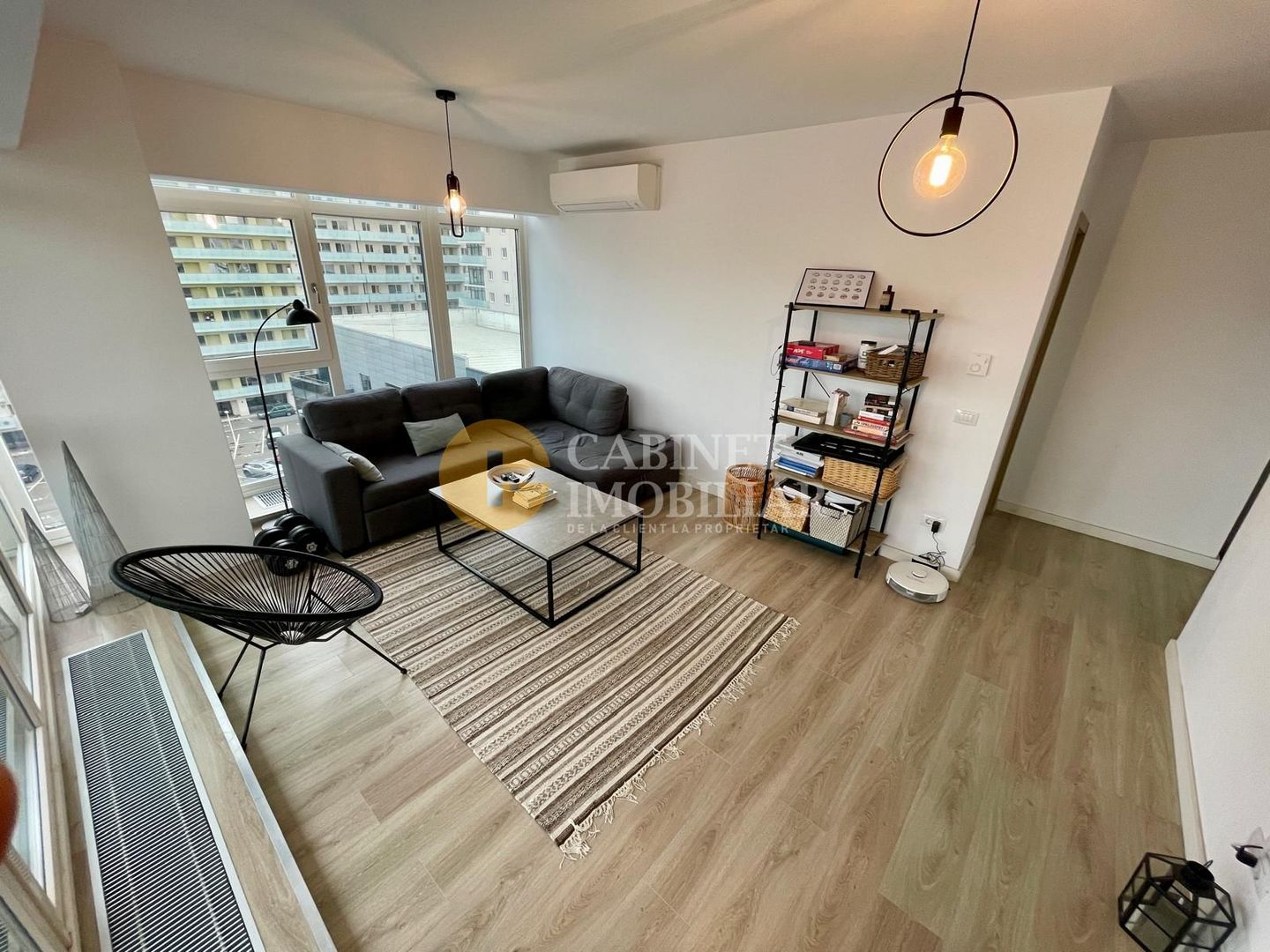 Doua camere - DECOMANDAT - loc de parcare - INTABULAT - 64mp - etaj intermediar - Poză 2