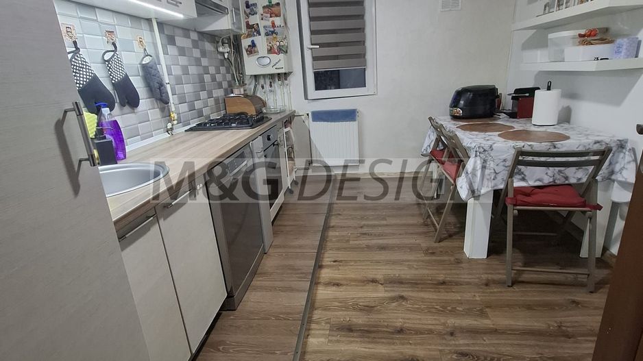 Aradului, 3 camere decomandat, renovat, NEGOCIABIL - Poză 4
