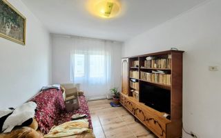 COMISION 0 I Apartament 3 camere | decomandat I etaj intermediar - Poză 2