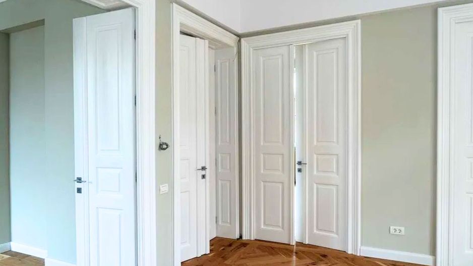 Apartament 5 camere în vilă complet renovat pretabil spațiu birouri - Poză 8