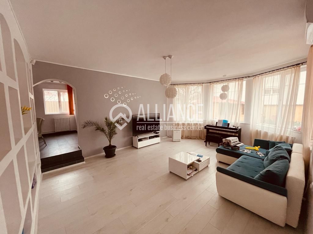 Vila deosebita Kamsas-Baba Novac (COD 08) - Poză 2