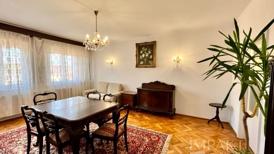 Apartament cu 3 camere de 100 mp utili in zona Semi-Centrala - Poză 1