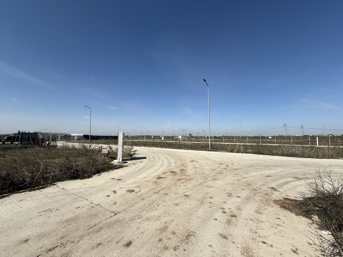 Teren 500mp ideal locuinta individuala sau duplex - Poză 11