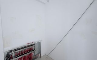 Casa Individuala - 4 camere - 2 bai - 450mp teren - Poză 8