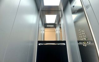 Apartament cu *3 camere* / Cladire Istorica stil Brancovenesc / Universitate - Poză 26