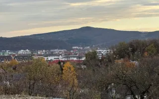 Teren cu 2 drumuri de acces, zona de case,  Valea Rusului - 8 ari intravilan - Poză 11