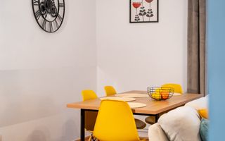 walk 3 minutes to Politehnica Timisoara| 2 camere| centrala| apartament lux - Poză 8