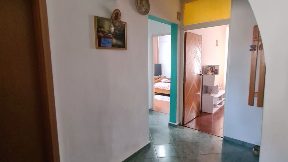 Apartament 3 camere - Centru - Etaj 4/5 - Poză 6