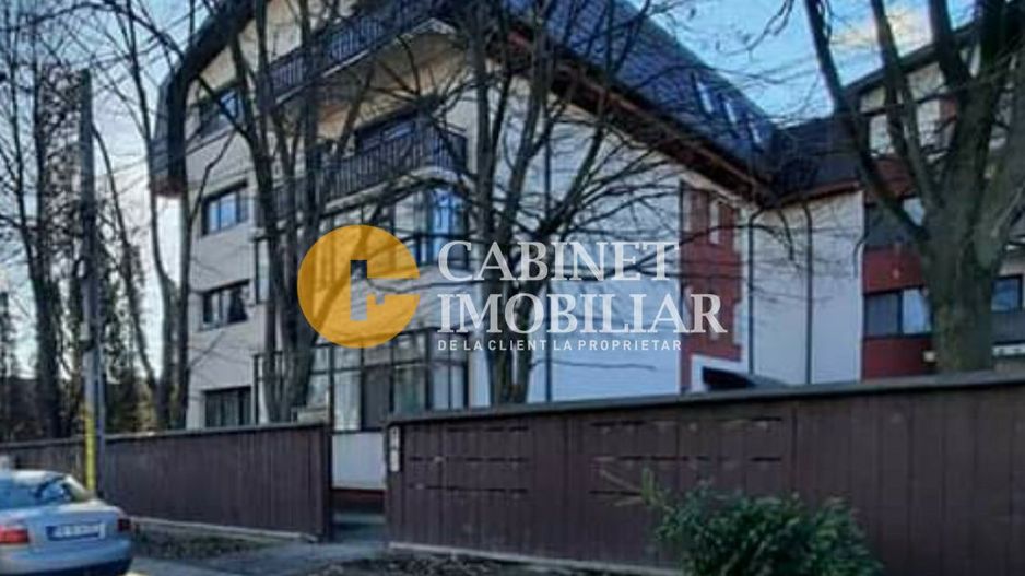 Cug Etaj 3 cu Pod Apartament cu 1 camera 45 mp - Poză 8