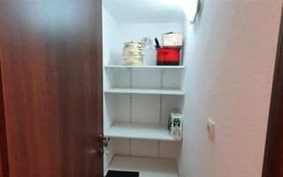 Apartament cu 3 camere, parter + mansardă, decomandat, zona Cetate - Poză 5