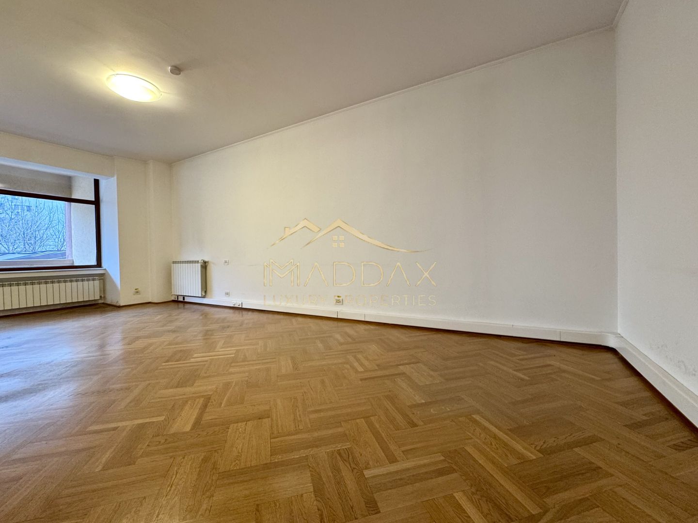 Vila centrala cu 13 camere *460mpu* + garaj // Dorobanți - Poză 25