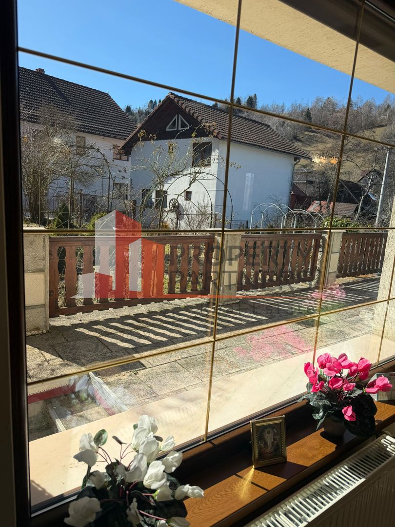 Vilă Bran – Sat Poarta | Aproape de natură  | 3 dormitoare | Teren 1807 mp - Poză 32