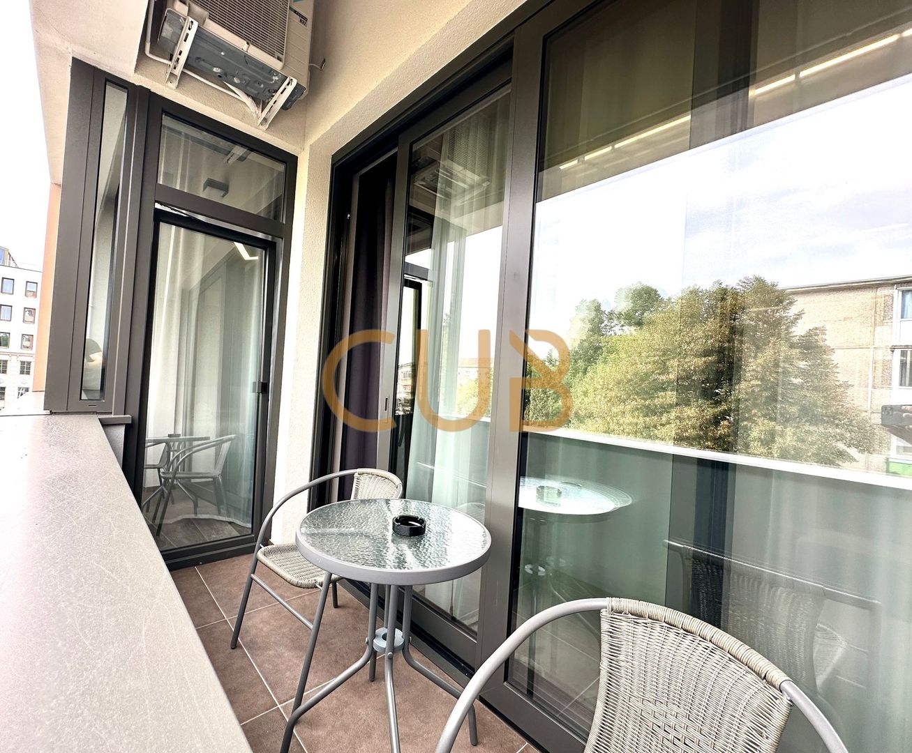 2cam DEOSEBIT | bloc nou,parcare,centrala,AC | Zona CENTRALA/CENTRU - Poză 11