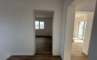 Casă individuală finisată, curte 780 mp – Jucu de Mijloc - Poză 9