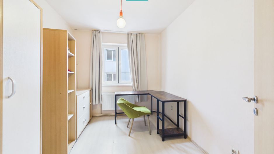 Apartament cu 3 camere în zona Spitalul Județean - Poză 5