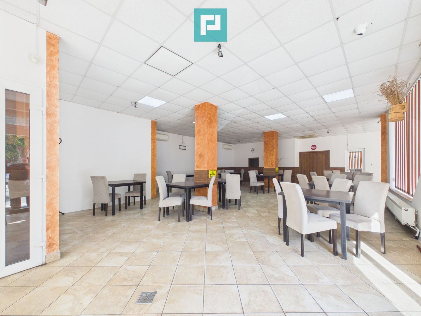 Centru comercial P+1 de închiriat, zona Vlaicu - Poză 3