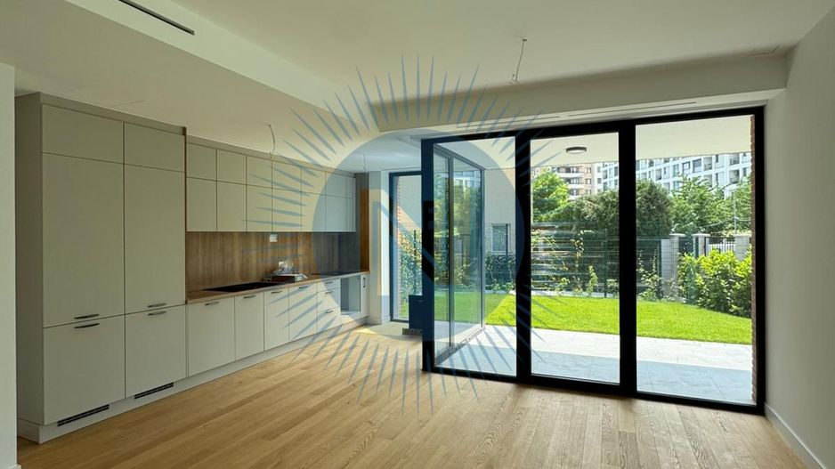 Apartament 4 camere cu curte - Poză 2