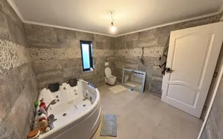Casă 4 dormitoare și teren de 857 mp - zona Sântana de Mureș - Poză 20
