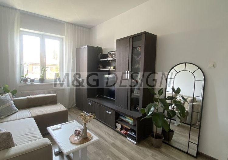Apartament 2 camere etaj 2 cu centrala - Poză 1