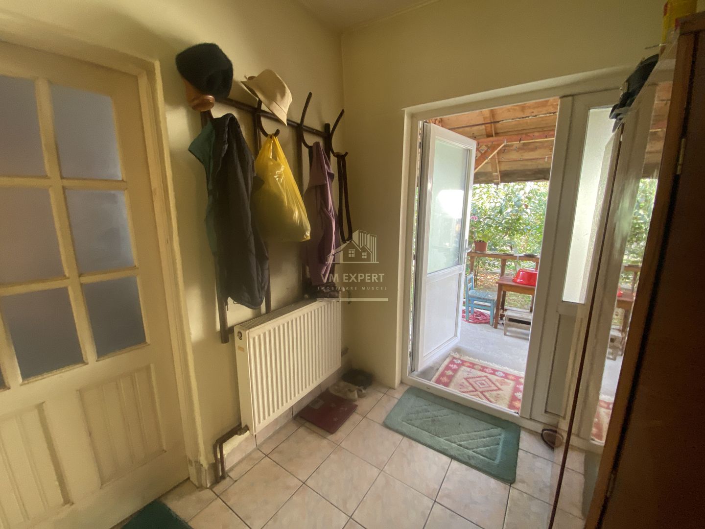 CASA 3 CAMERE 80 MP, TEREN 400 MP, CAMPULUNG - Poză 9