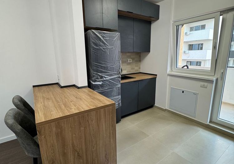 Apartament  2 camere metrou Berceni - Poză 3