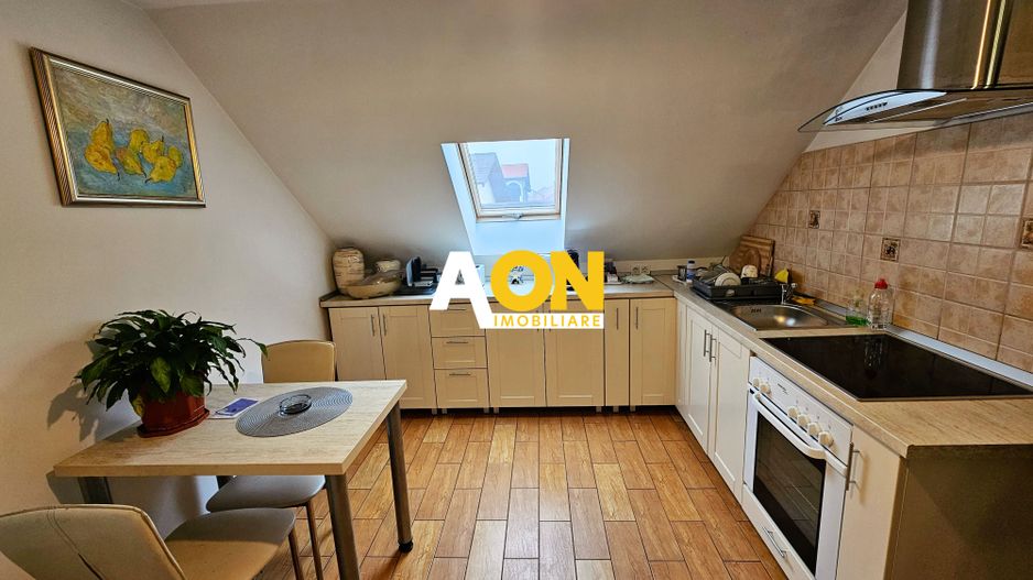 Casa 6 camere, 715 mp teren, langa Cetatea Alba Carolina - Poză 9