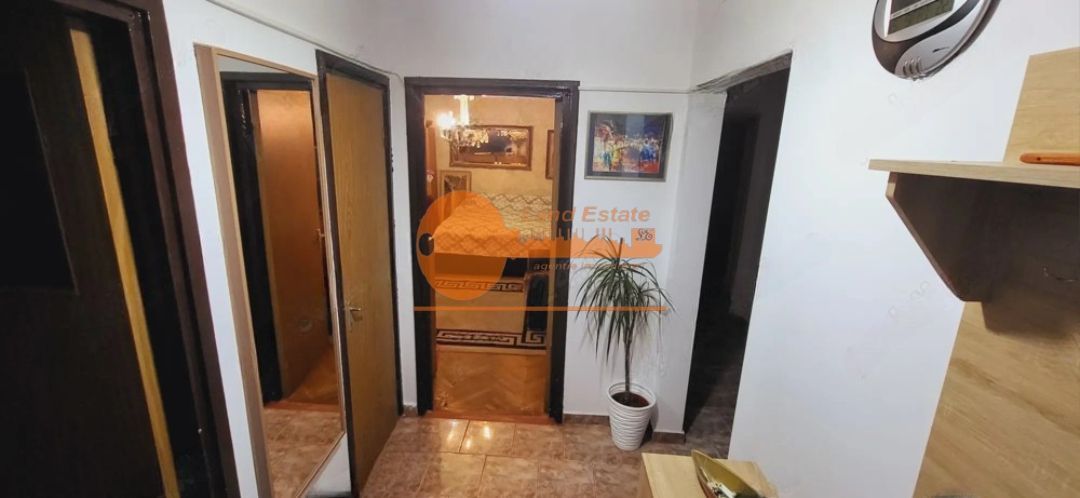 4 camere Titan(2min metrou Titan) - Poză 12
