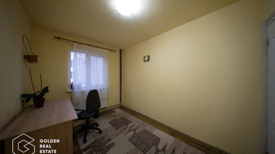 Apartament 4 camere, etaj 1, centrala proprie, zona Vlaicu - Poză 10