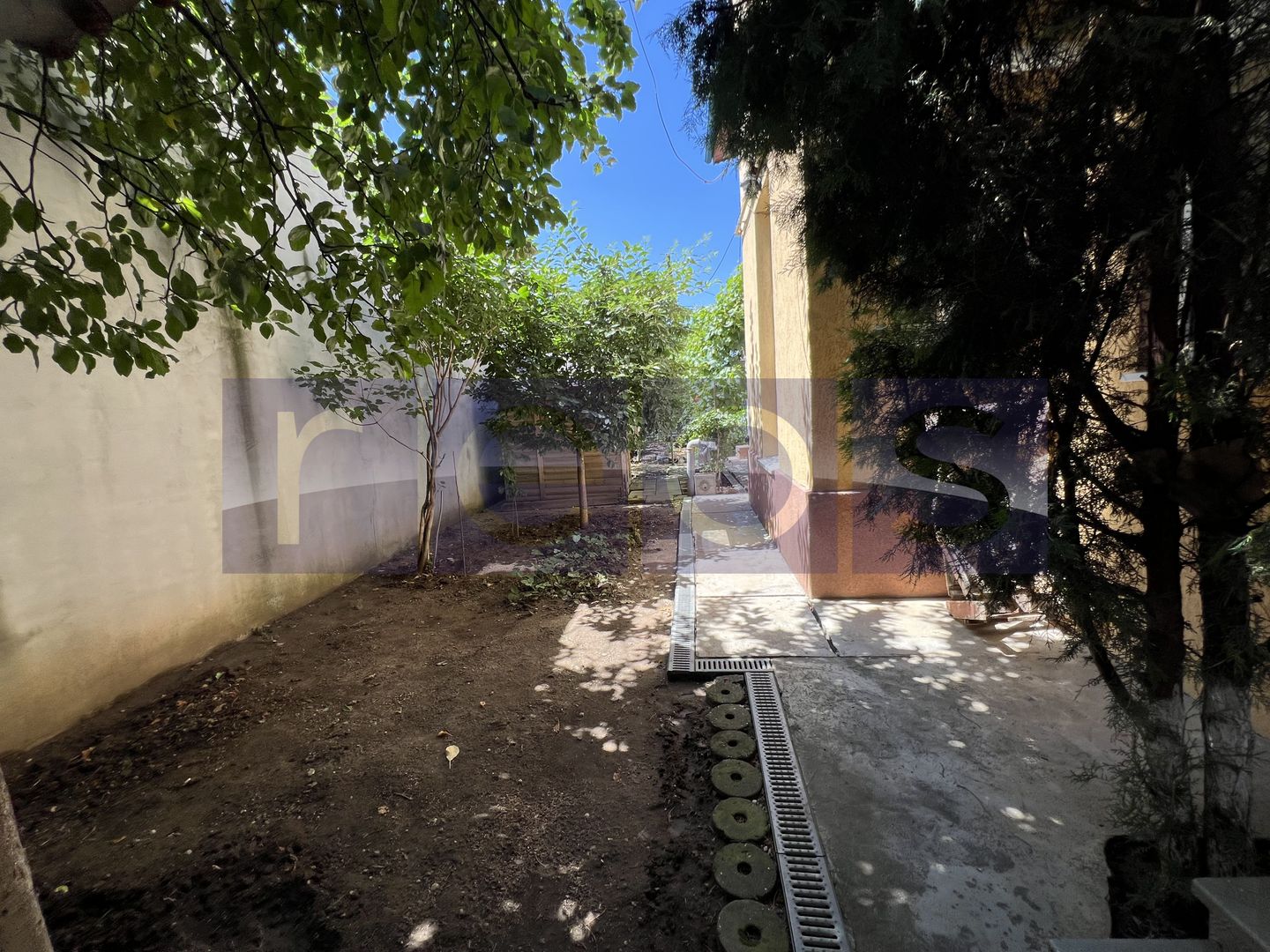 VANZARE CASA SPATIOASA SI LUMINOASA | ZONA CRANGASI / GIULESTI | TEREN 300 MP - Poză 17