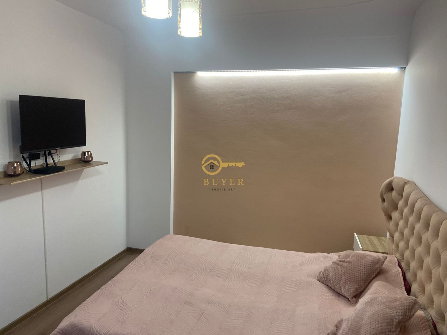 Apartament in centru vechi- Renovat complet- Pretabil investitie - Poză 13