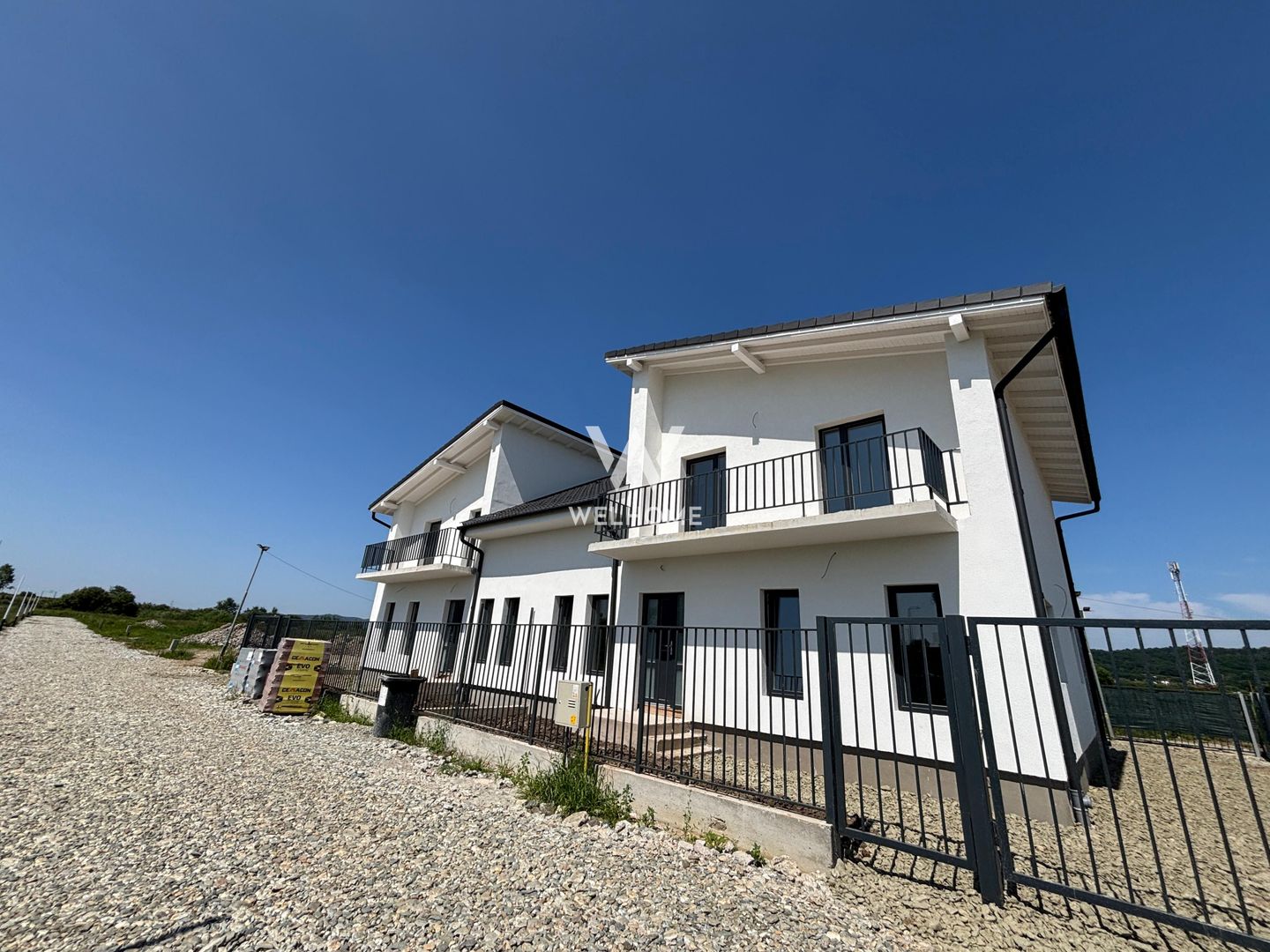 Viața la casă, liniște și munți la orizont – Duplexuri noi în Mohu - Poză 33