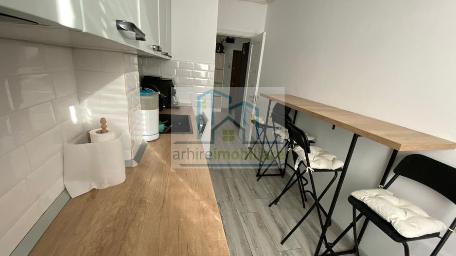 Apartament 3 camere decomandat zona Trapezului - Poză 14