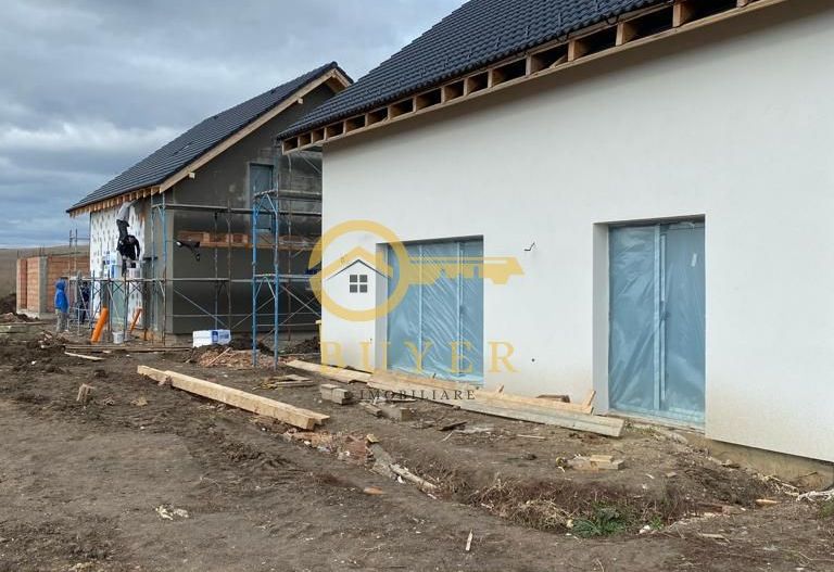 Casa individuala 120mp utili cu teren 500mp, Carport- Sura Mica - Poză 9