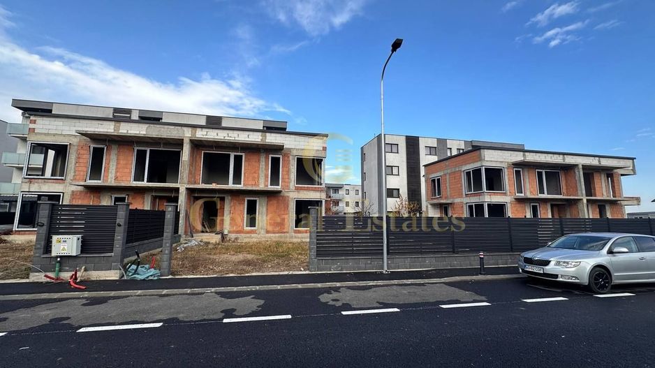 Case tip Duplex de vânzare în Ghimbav, Brașov – Cartierul Florilor - Poză 6