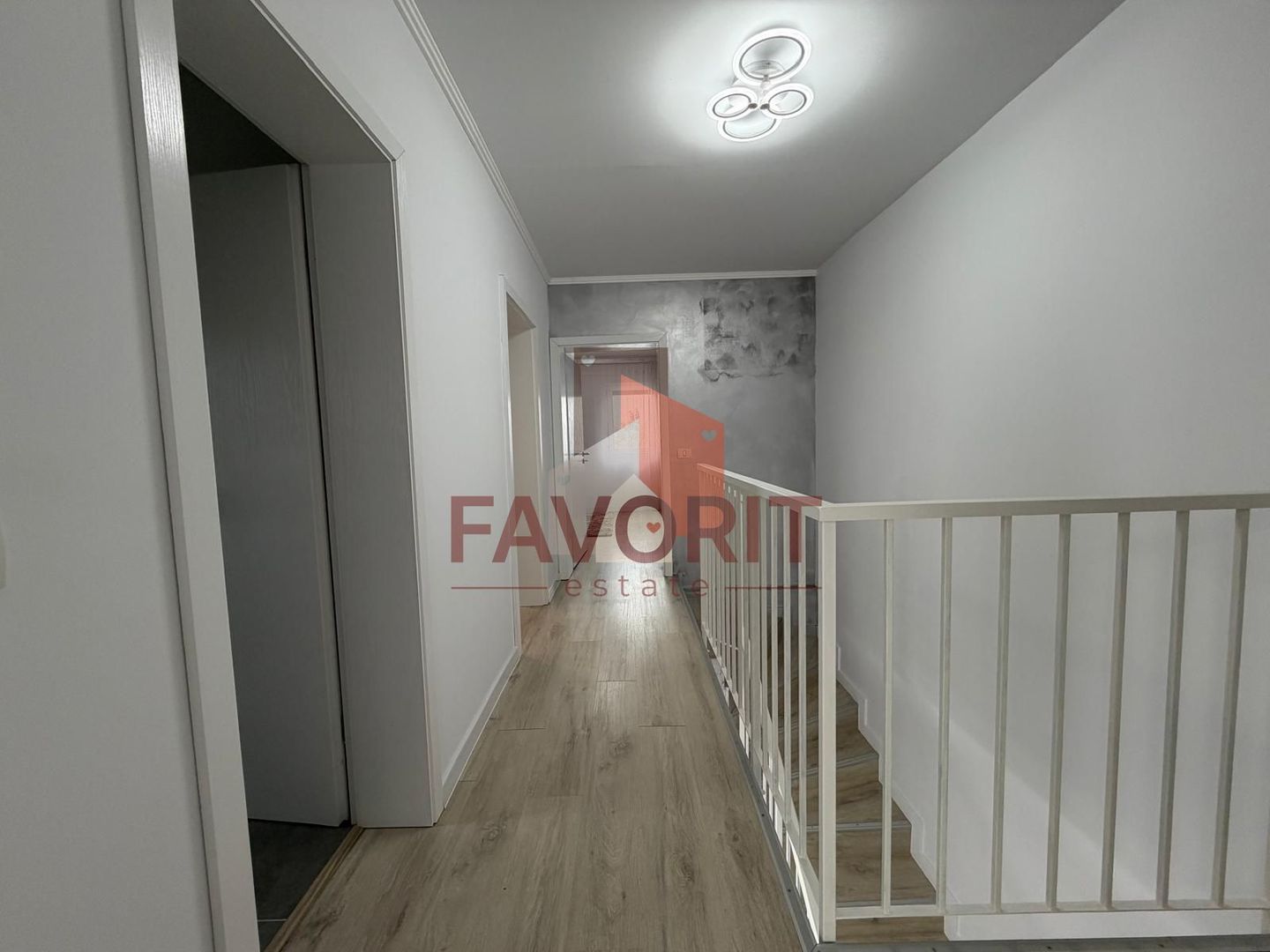 Duplex | 5 camere | Mobilat | Toate utilitatile | Asfalt | Utvin | - Poză 15