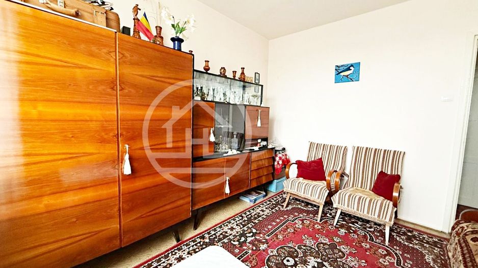 Apartament cu 3 camere de inchiriat in zona Rogerius, Oradea - Poză 3