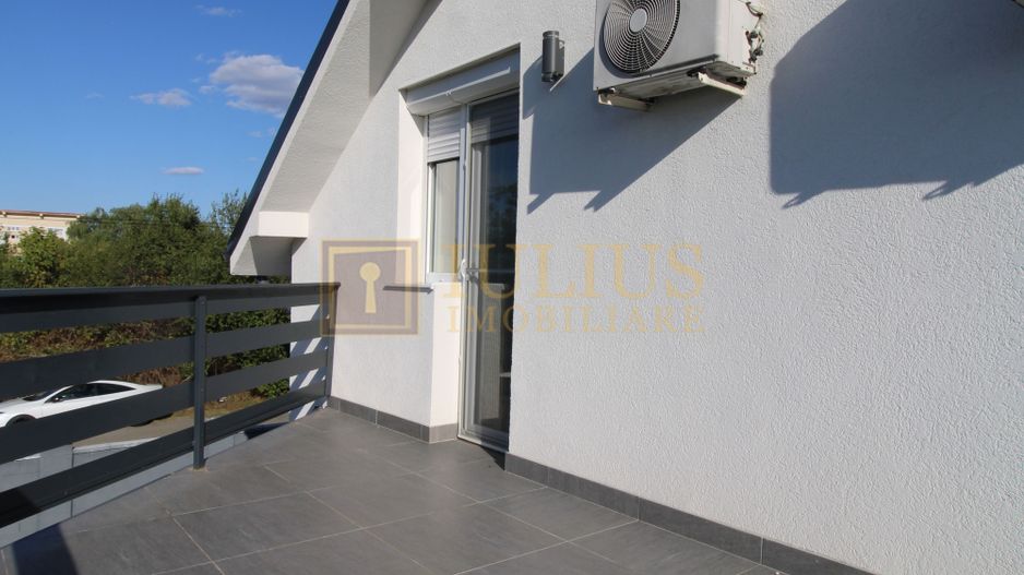 Casa in Blascovici, 5 camere + 3 bai, centrala proprie - Poză 16