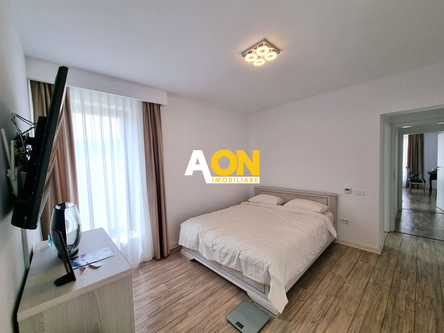 De vanzare casa 4 camere, finisaje de lux, 400mp teren, Alba-Micesti - Poză 6