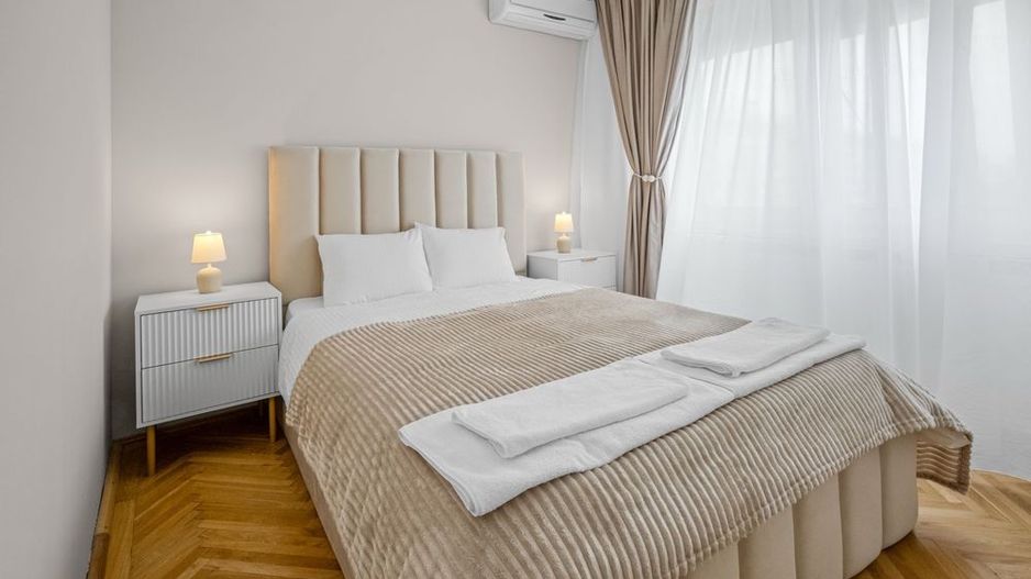 Apartament 2 camere Sala Palatului - Poză 1