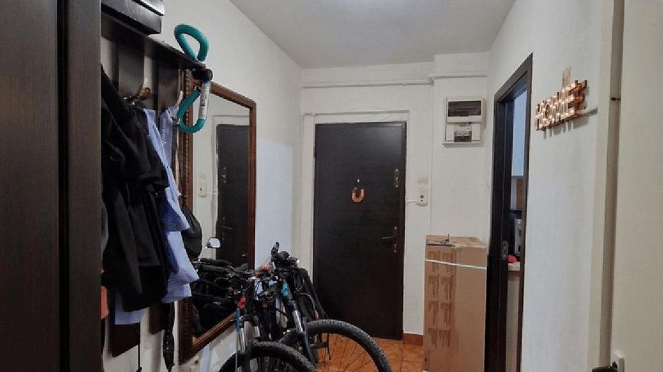 APARTAMENT SPATIOS LANGA METROU | GORJULUI - Poză 1