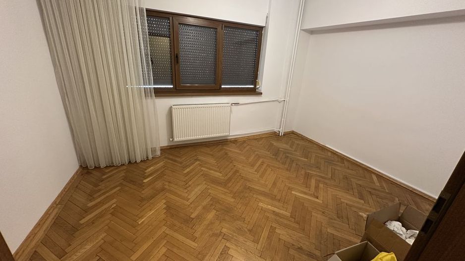 Vand aparatament 3 camere decomandat bdul Unirii, fantani - Poză 3