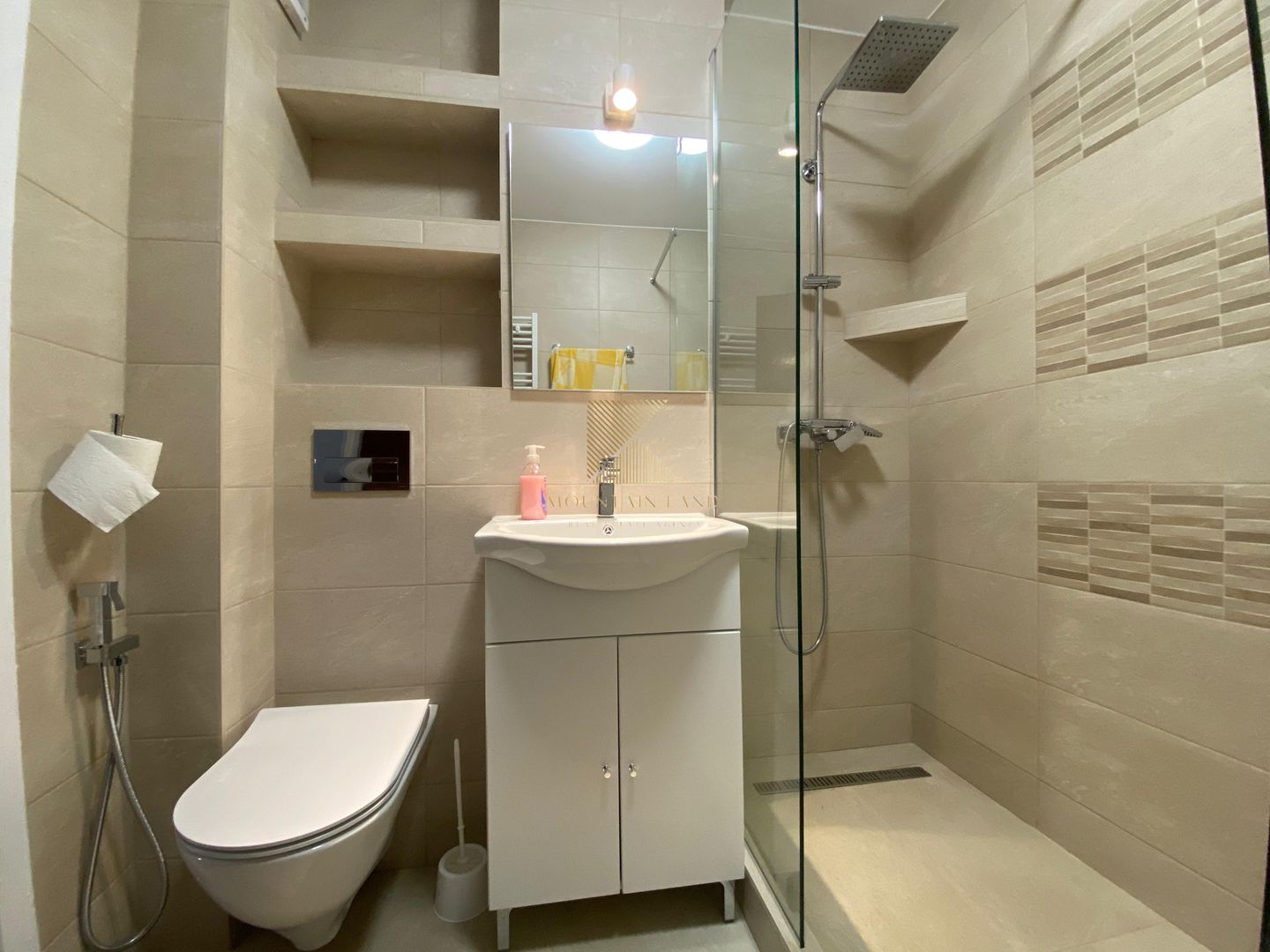 Apartament de 3 camere | 2 bai | decomandat | Petfriendly | Cosmos 1 - Poză 14