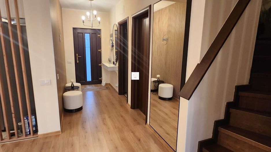 Vilă elegantă cu grădină amenajată – Tămași, Corbeanca, Construcție 2023 - Poză 2