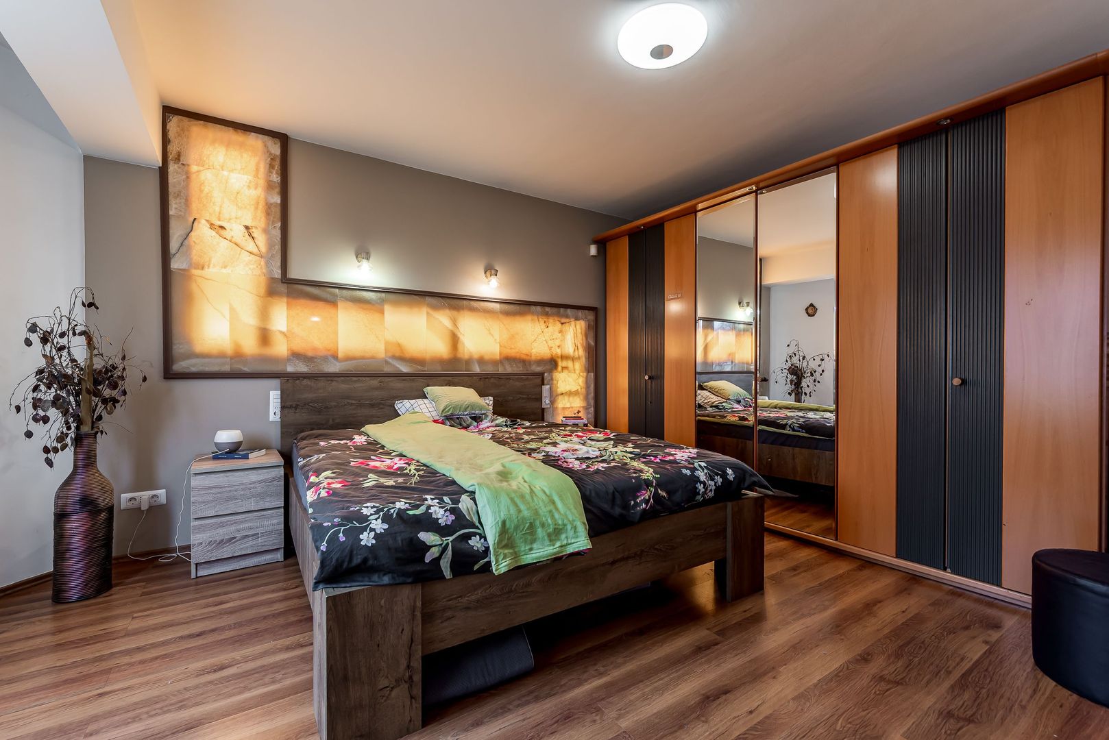 Casă cu 5 camere în Aradul Nou - locul unde linistea devine acasă - Poză 7