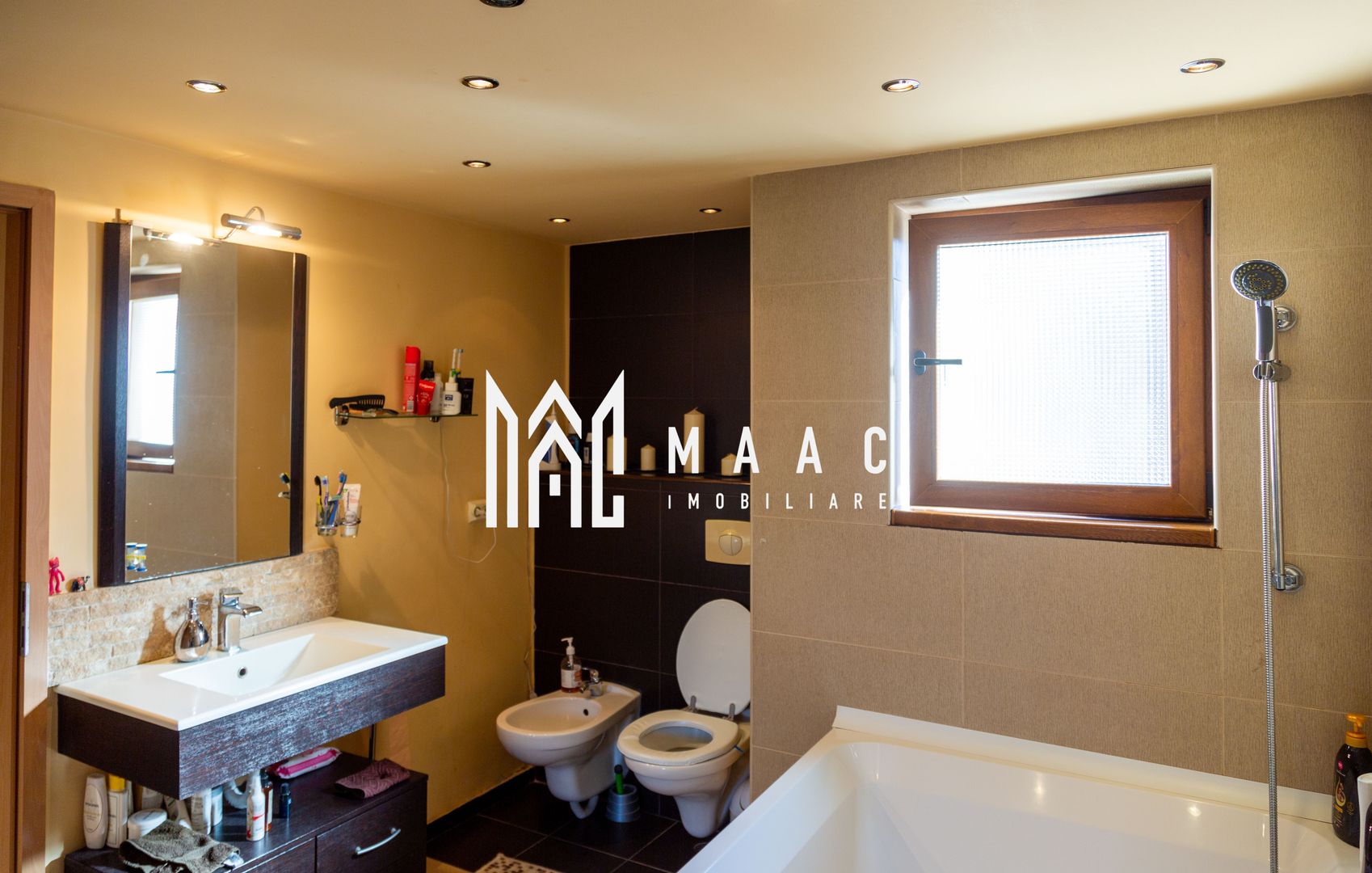 Casa 6 camere | P+M | Curte | 270 MPU | Zona Centrala - Poză 10