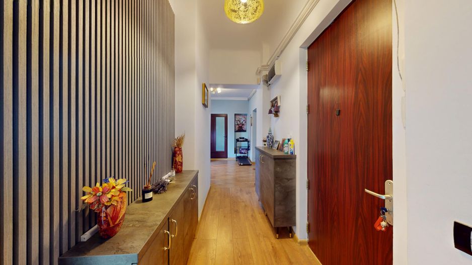 Apartament interbelic cu 3 camere, 124 mp, vis-à-vis de - Poză 50
