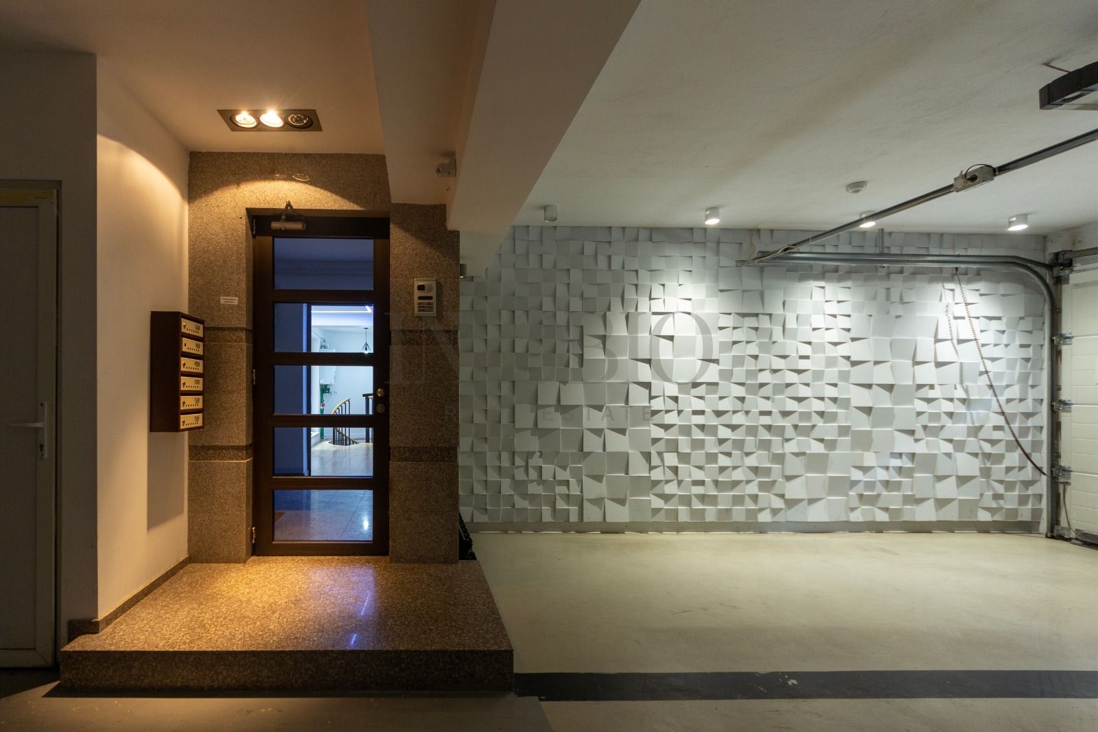 Spatiu 4 camere |  Birouri/Firma - Activitati Comerciale| Herastrau - Poză 11